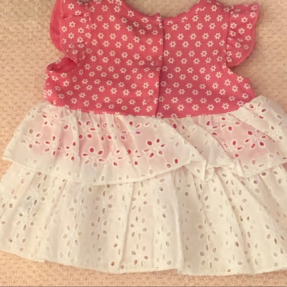 Baby Girl 0-3 Pink Dress with Bloomers - Picture 4 of 5